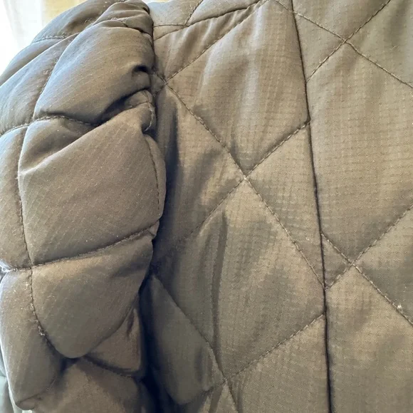 Marie Oliver Olive-colored Quilted Puffer Jacket with Peplum - Size 1 (Large/XL) - Picture 9 of 15